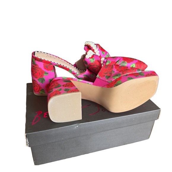 Betsy Johnson Mely Platform Sandal Floral Pink/Red Heels with Pearls - Picture 8 of 9